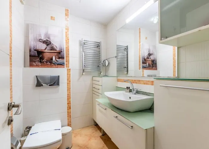 Gorgeous Bright 2bed1bath Bosphorus Views! #356 Lägenhet