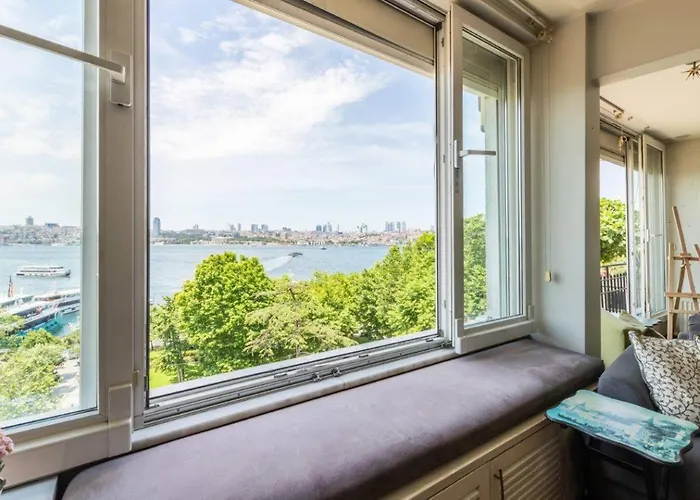Gorgeous Bright 2bed1bath Bosphorus Views! #356