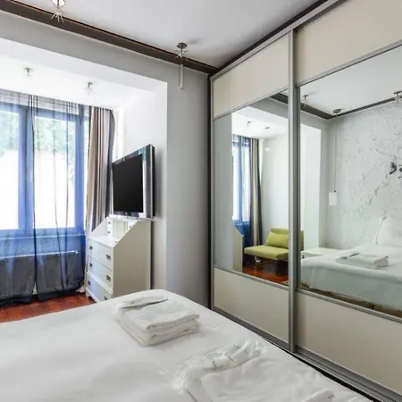 Gorgeous Bright 2bed1bath Bosphorus Views! #356 Daire *