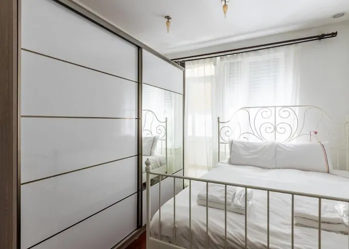 شقة Gorgeous Bright 2bed1bath Bosphorus Views! #356 اسطنبول